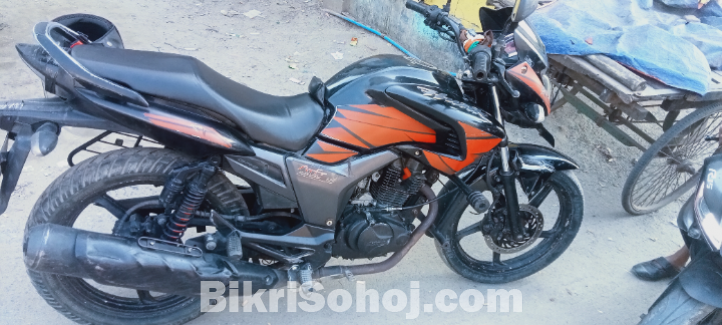 Hero honda hunk 150 cc